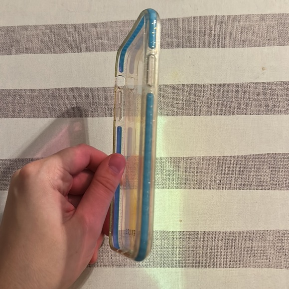 iPhone 11 case - Picture 7 of 8